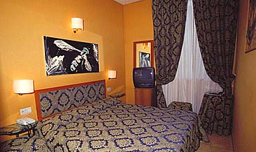 Palio Bianco Castellino Rome room